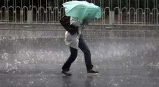 Штормовое предупреждение объявили в 3 областях