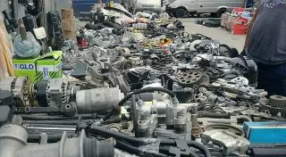 Запчасти на корейские авто изымают у продавцов на рынках Алматы