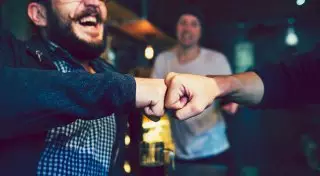 Американец отсудил у работодателя миллион долларов по договору на салфетке