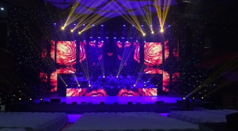 Сцена фестиваля музыки и танца The Spirit of Dance 2018