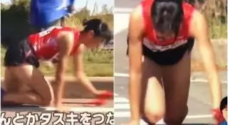 Японка сломала ногу во время забега и финишировала на коленях