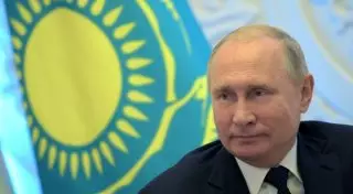 Владимир Путин рассказал, сколько россиян бывают в Казахстане