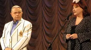 Евгений Петросян и Елена Степаненко официально развелись