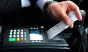 Казахстанских таксистов обяжут выдавать чеки пассажирам