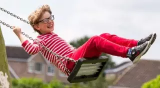 Неравнодушные помогают 8-летнему мальчику исполнить его мечты до того, как он ослепнет