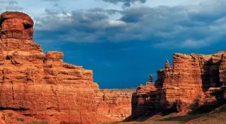 Долина замков Чарынского каньона