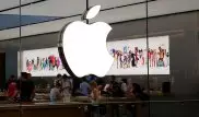 Apple презентует iPhone с тройной камерой - СМИ