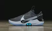 Nike создала первую массовую версию кроссовок с автошнуровкой, как в фильме "Назад в будущее"