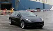 Tesla снижает цены на электрокары