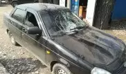 Lada Priora на полном ходу сбила дорожных рабочих в Алматы