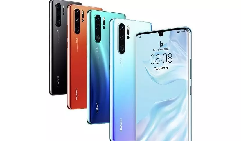Huawei представили P30Pro. Смартфон с уникальным суперзумом