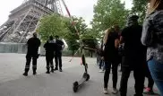 В Париже эвакуировали людей из Эйфелевой башни