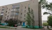 Кирпич упал на голову женщине в Костанае