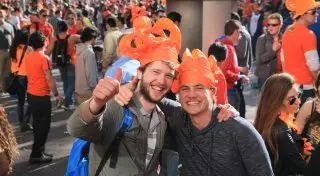 Оранжевый день календаря, или Как отмечают День короля в Нидерландах