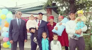 Более 80 многодетных семей Жетысу получили долгожданное жилье