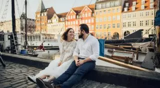 У гостей Амстердама появилась возможность сыграть свадьбу с голландцами