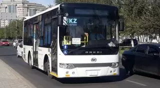 В Атырау в день выборов проезд в общественном транспорте будет бесплатным
