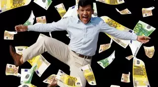 Три брата-подростка стали бизнесменами и дарят бездомным по 500 долларов в месяц