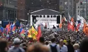 Тысячи людей вышли на митинг в Москве
