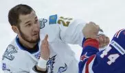 Дамир Рыспаев устроил драку с хоккеистом "Сарыарки"