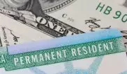 США ужесточили выдачу Green Card