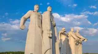 По следам панфиловцев: как туристам посетить место последней битвы героев
