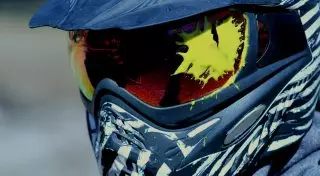 Психбольница с призраками и "Безумный Макс". Лучшие в мире пейнтбол-клубы