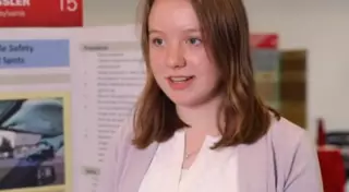 14-летняя девочка решила проблему слепых зон в автомобиле