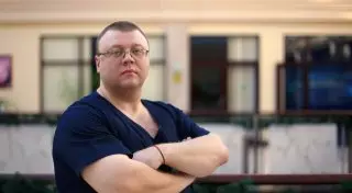 Реабилитолог Станислав Кокорин: "Наша работа - снизить риск инвалидности"