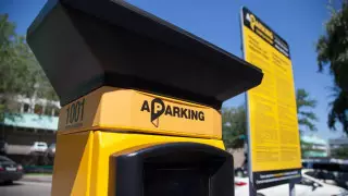 Платные парковки в Алматы заработают 18 мая