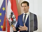 Канцлер Австрии раскритиковал Меркель и Макрона за фонд поддержки экономики ЕС