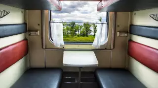 Два человека в купе. В России ввели новые правила для поездов