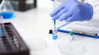 Защищающее от заражения коронавирусом средство нашли ученые