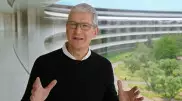Акции Apple резко подешевели, капитализация упала на 536 миллиардов долларов