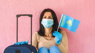 Юристы высказались о запрете полетов в Казахстан без справки о ПЦР