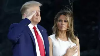 Мелания Трамп "отсчитывает минуты" до развода - СМИ