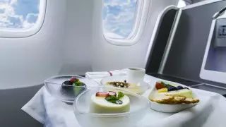 Lufthansa отменила бесплатное питание