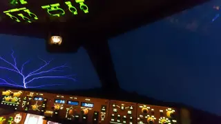 Стюардесса сняла на видео необычное явление