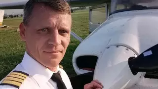 "Поставил самолет на ручник". Пилот выложил видео необычной оптической иллюзии