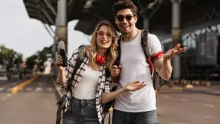 "Пираты и плачущие художники". Как обманывают туристов в разных странах мира