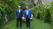 Токаев назвал Рахмона другом на встрече без галстуков
