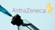 Ученые признали побочные эффекты вакцины AstraZeneca