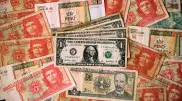 Кубинские банки перестали принимать наличные доллары
