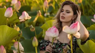 "Лучше, чем в Черногории". Красивые фото с алматинскими лотосами