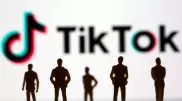 TikTok решил уволить сотни сотрудников из-за новых требований Китая - СМИ