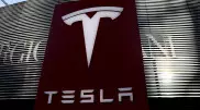В США начали расследование в отношении Tesla из-за системы автопилота