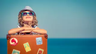 Ждать ли вакцин: как казахстанцам безопасно путешествовать с детьми