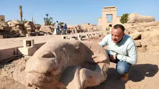 Археологи нашли трех сфинксов с головами баранов в Египте