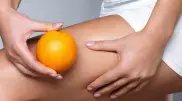 Диетолог назвала способы избавиться от "апельсиновой корки"