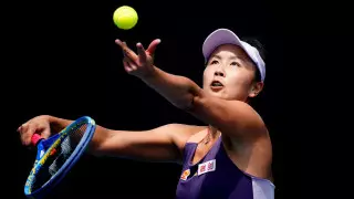 WTA приостановила турниры в Китае из-за исчезновения теннисистки